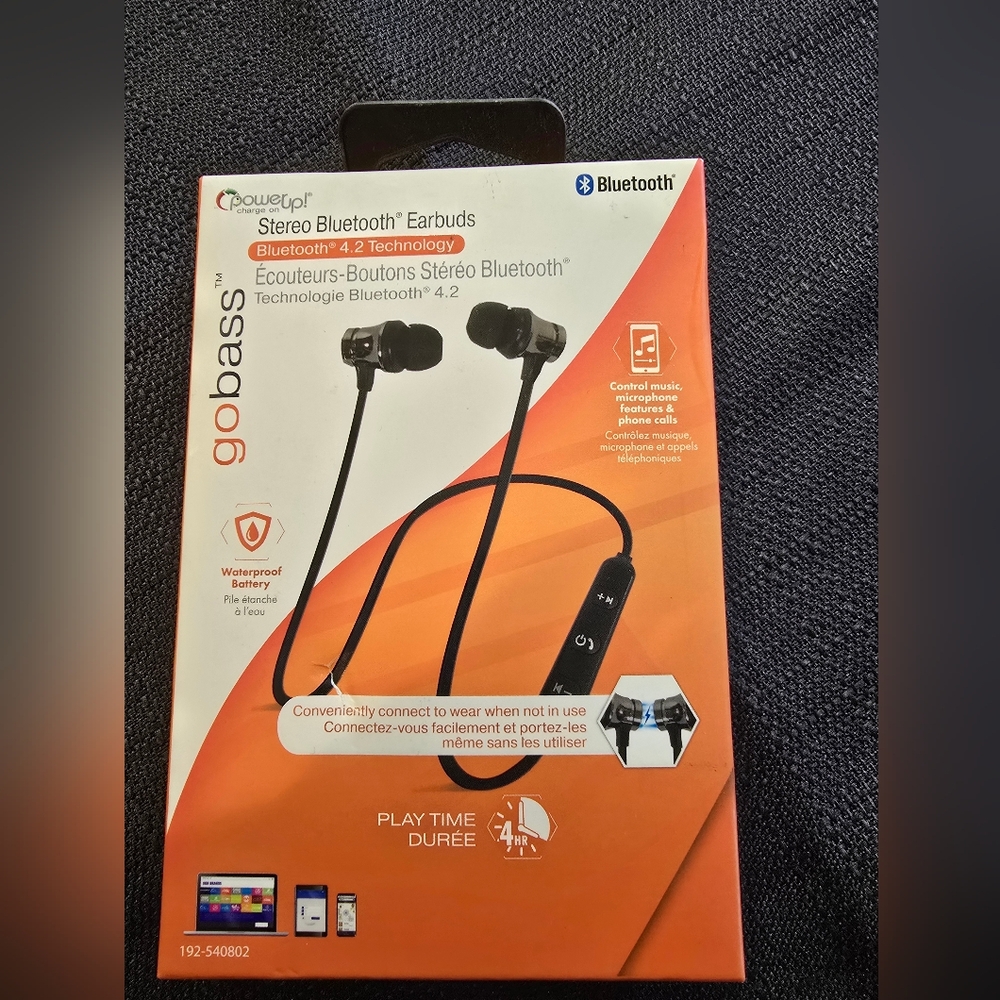 GoBass Black Bluetooth Earbuds